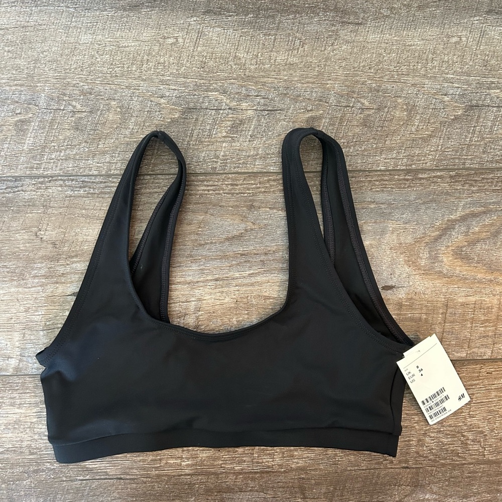 H&M Classic Swim top